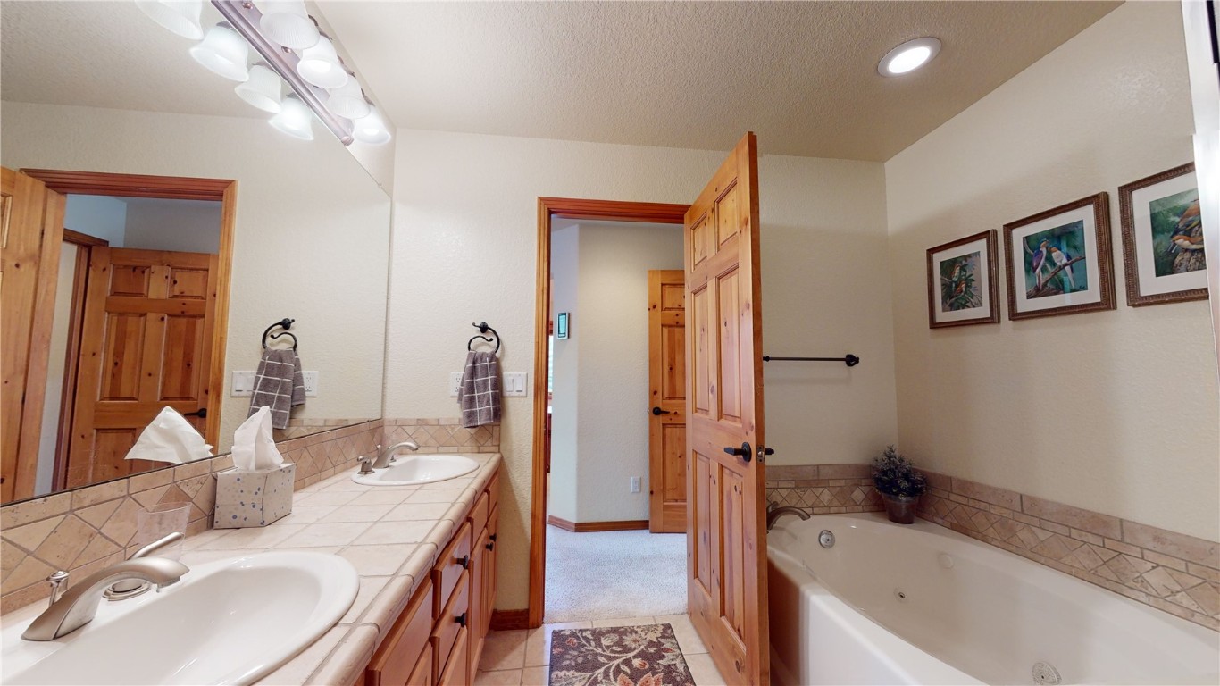 106 Range View Circle Silverthorne, CO 80498 - Photo 20 of 40