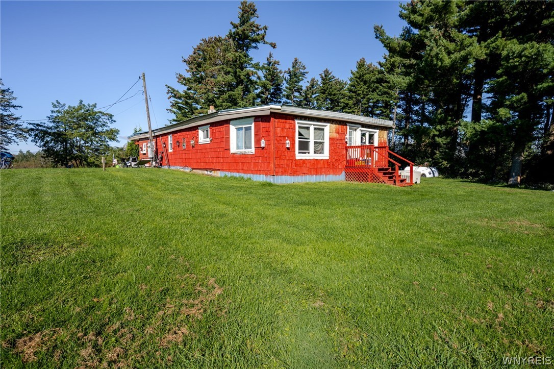 8150 Cummings Road Pomfret, NY 14718 - Photo 9 of 37 Gallery Image 9