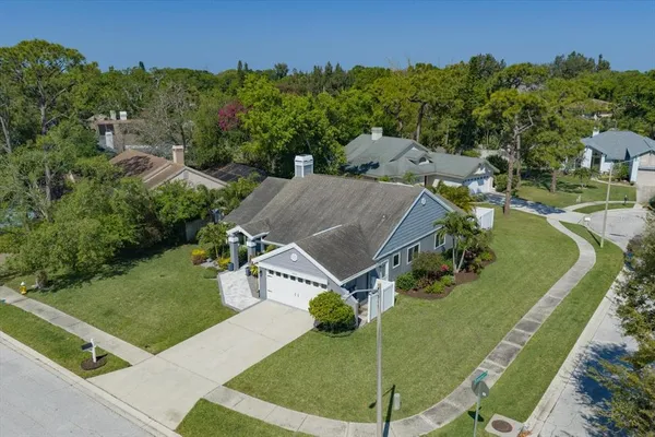 $570,000 | 2929 Longbrooke Way, Clearwater, FL 33760