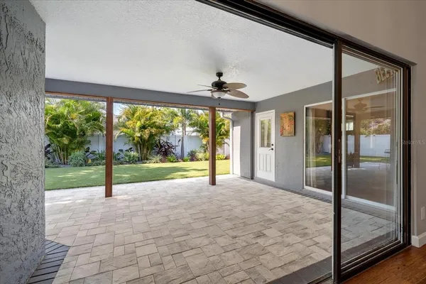 $570,000 | 2929 Longbrooke Way, Clearwater, FL 33760