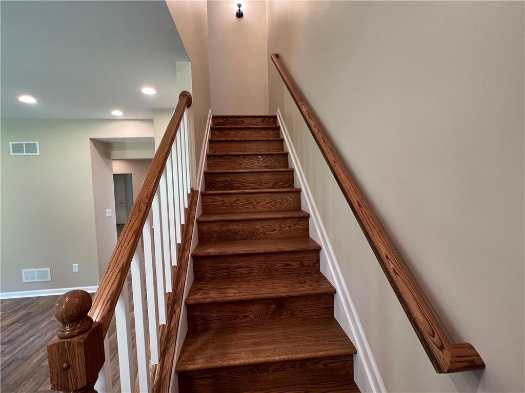 945 McElree Road Washington, PA 15301 - Photo 13 of 16 a view of entryway