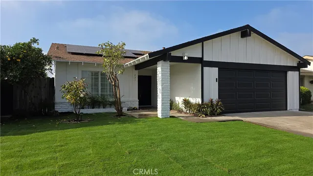 $974,900 | 231 South Gain Street, Anaheim, CA 92804