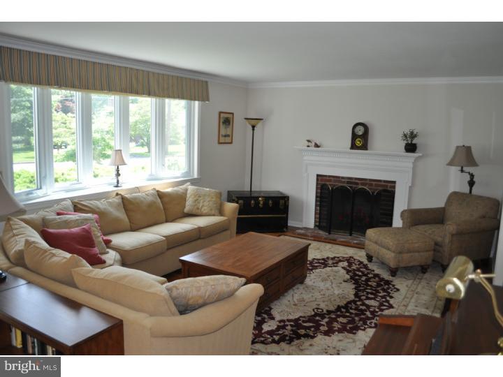 1700 Holmes Road Ambler, PA 19002 - Photo 4 of 17 Living Room
