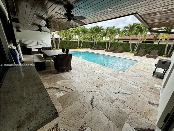 $1,200,000 | 15101 Garvock Place, Miami Lakes, FL 33016