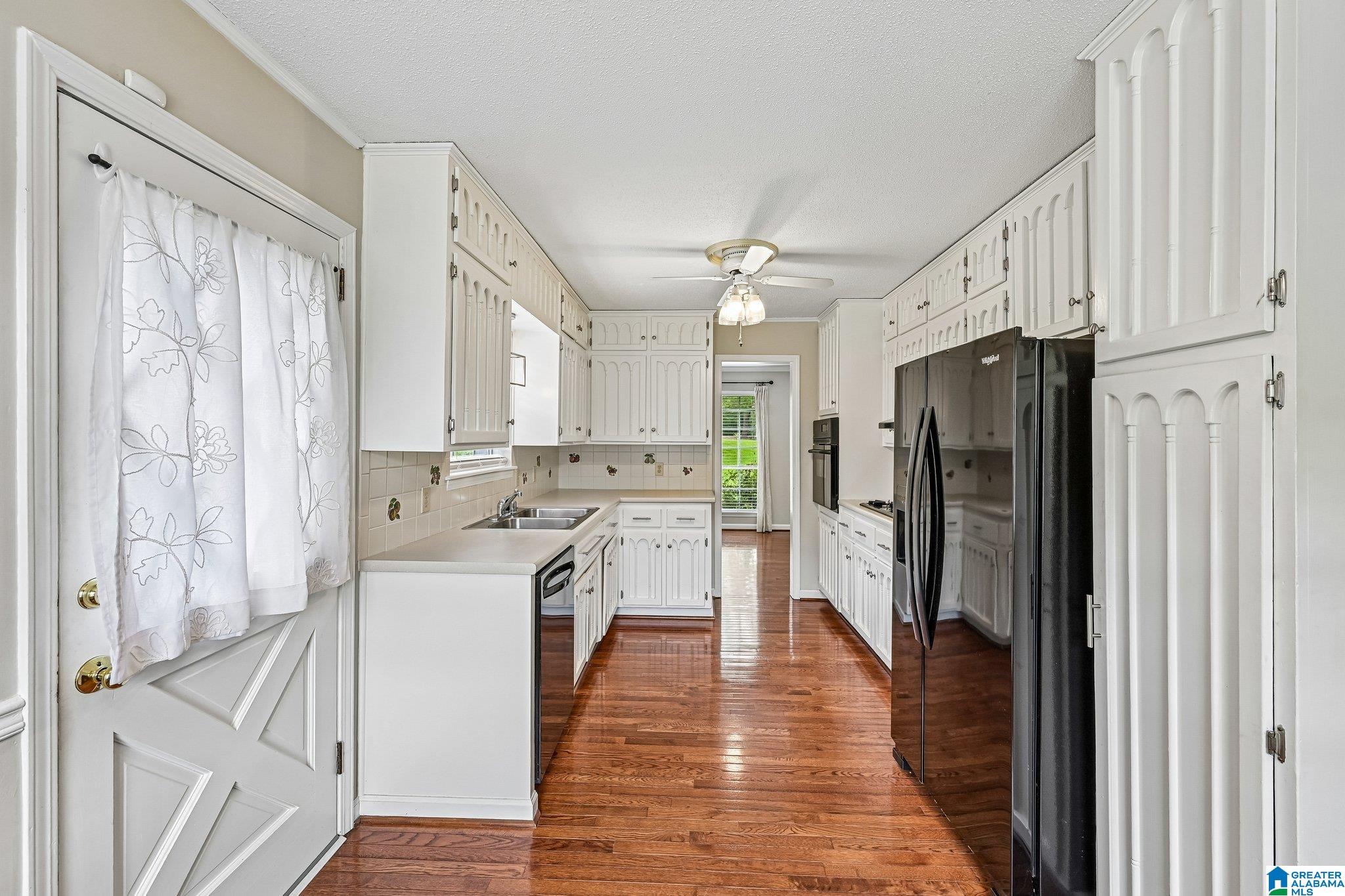 5489 Pine Road Pinson, AL 35126 - Photo 12 of 74 Gallery Image 12