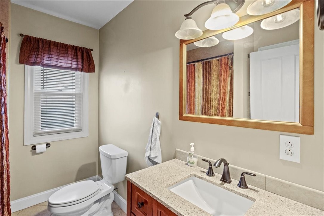 257 Delmar Road Greece, NY 14616 - Photo 17 of 36