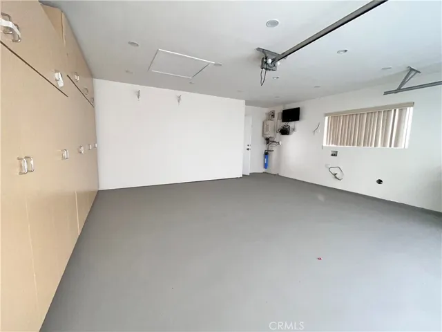 $7,950 | 881 Harrington Road, Glendale, CA 91207