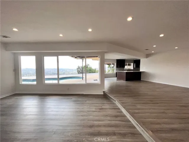 $7,950 | 881 Harrington Road, Glendale, CA 91207