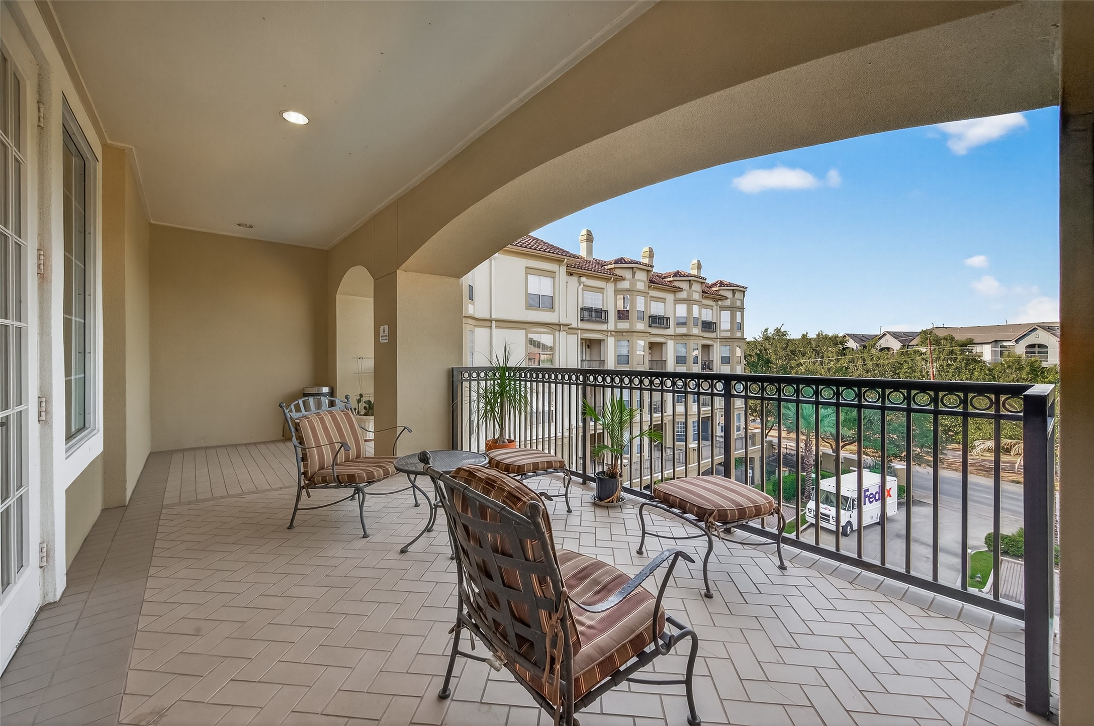 7575 Kirby Drive, Unit 1303 Houston, TX 77030 - Photo 29 of 31