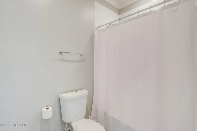 $685,000 | 368 Goose Pointe Boulevard, Biloxi, MS 39531