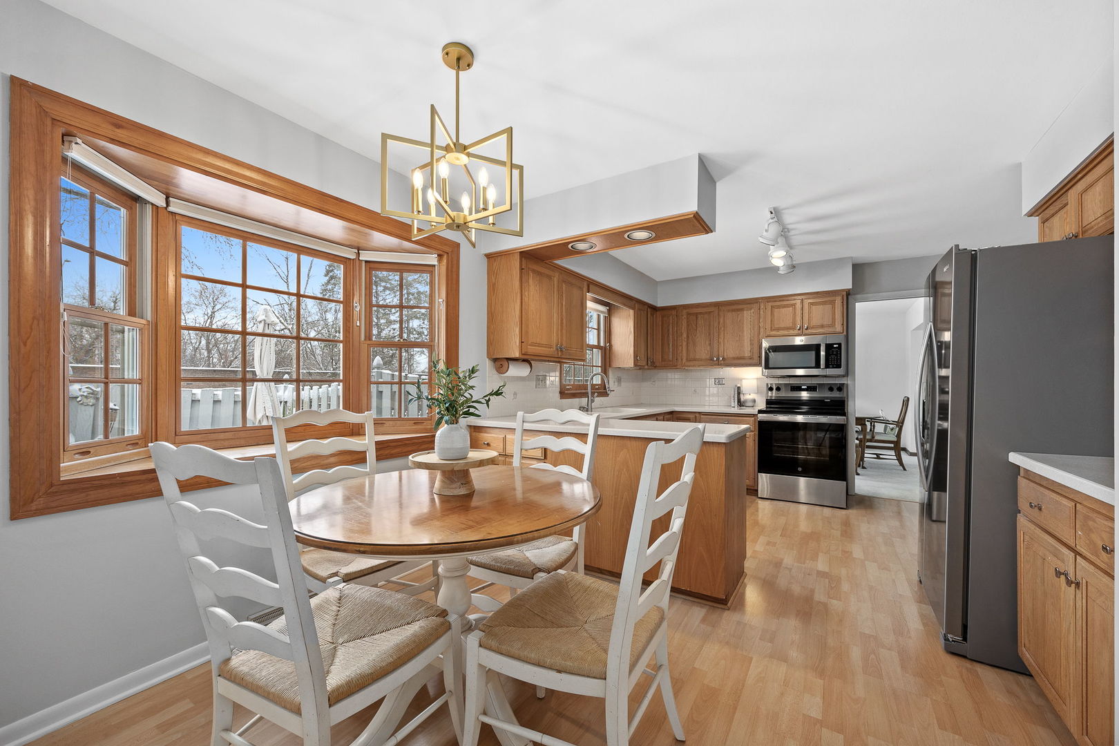 1532 Swallow Street Naperville, IL 60565 - Photo 14 of 38