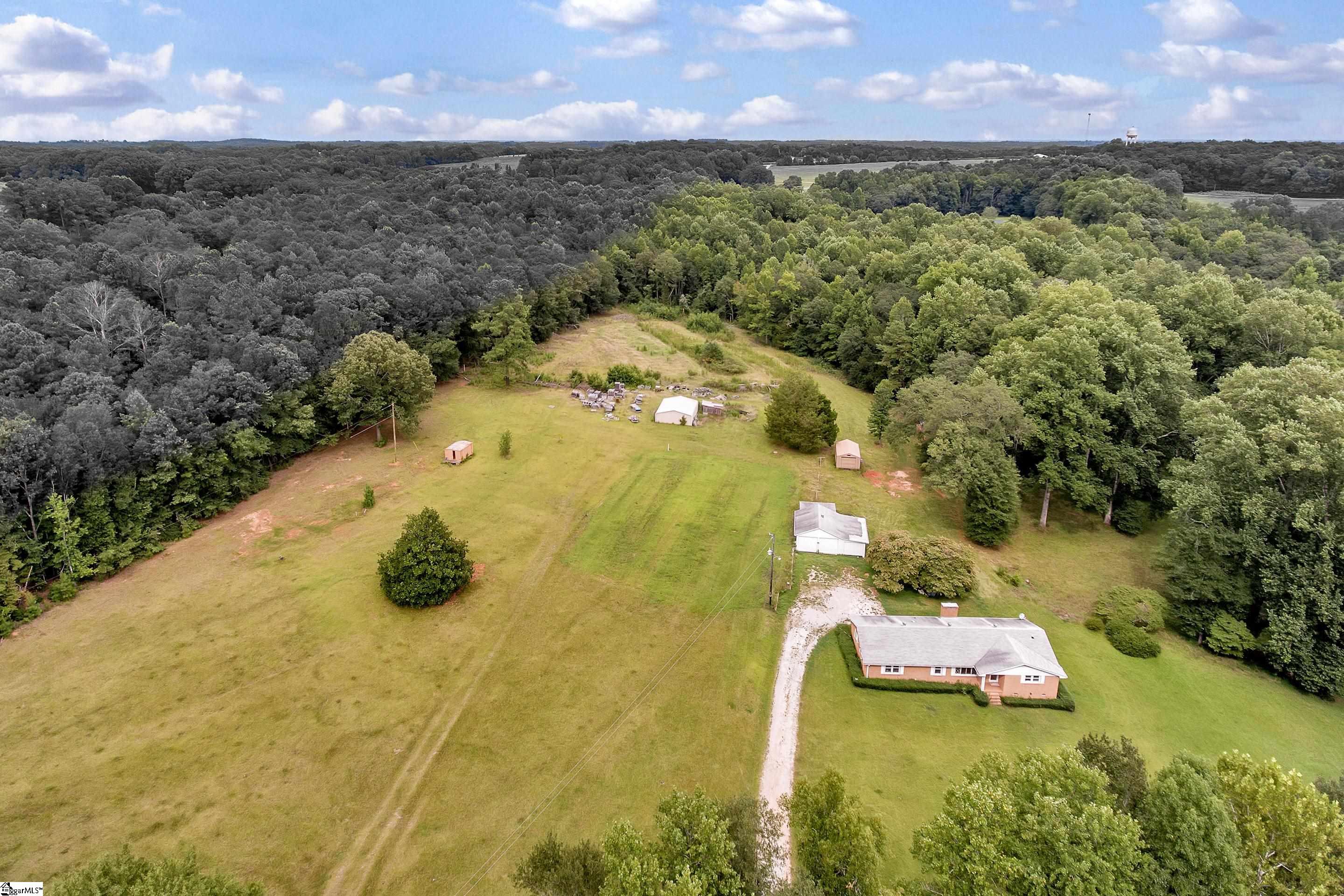 2330 Trammel Road Woodruff, SC 29388 - Photo 24 of 35