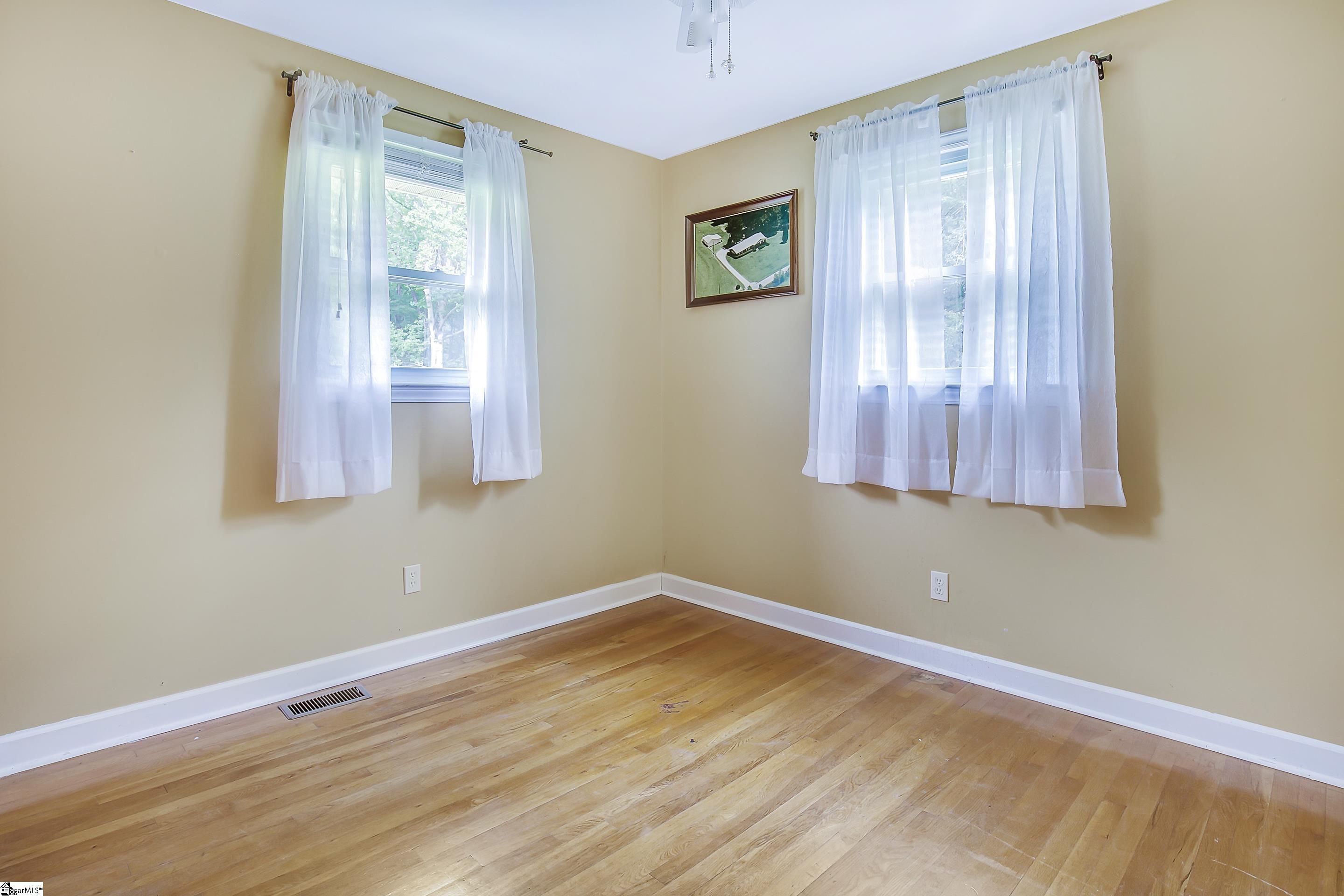 2330 Trammel Road Woodruff, SC 29388 - Photo 3 of 35