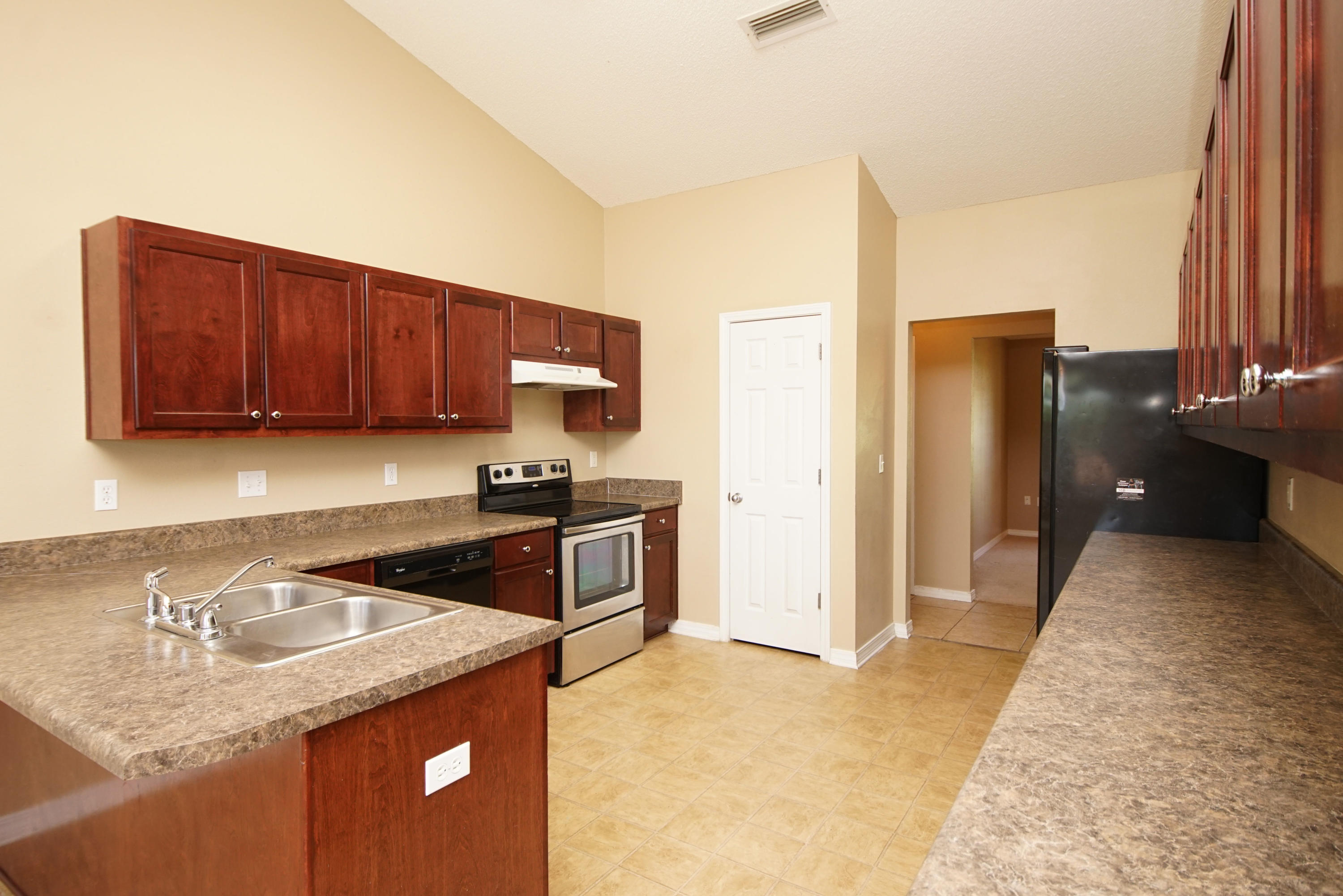 314 Sidewinder Loop Crestview, FL 32536 - Photo 11 of 54 Gallery Image 11