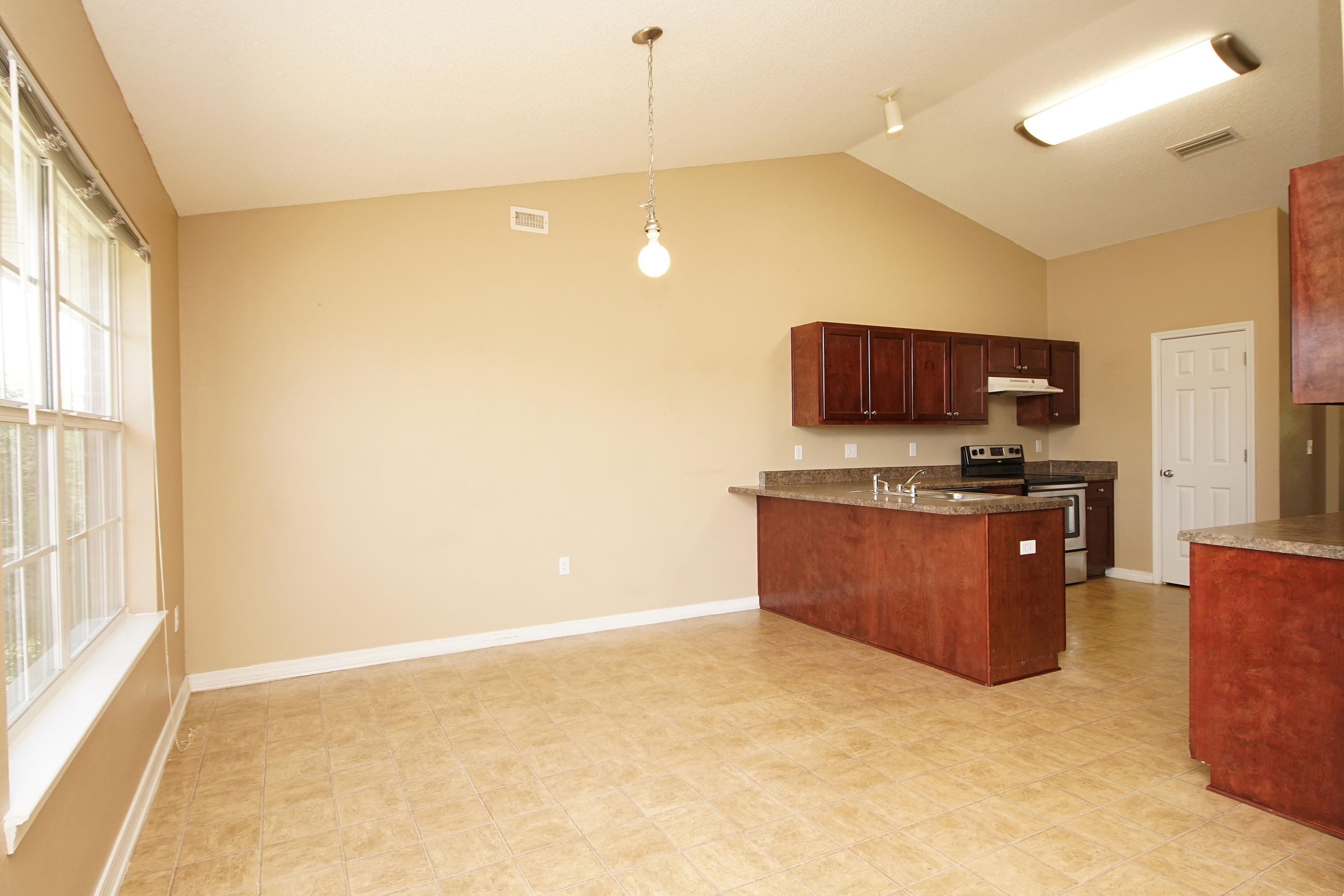 314 Sidewinder Loop Crestview, FL 32536 - Photo 33 of 54 Gallery Image 33