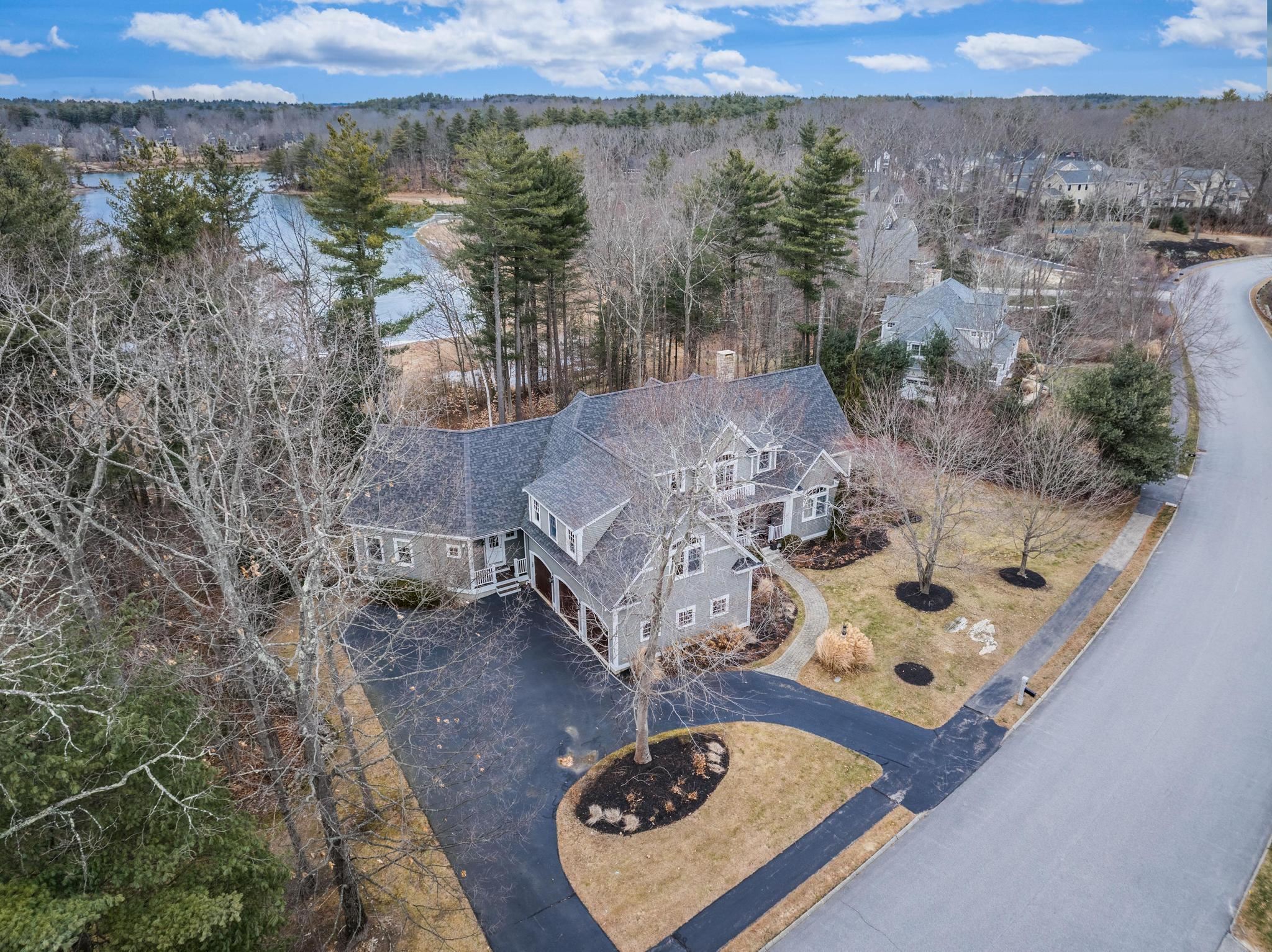 68 Odiorne Point Road Portsmouth, NH 03801 - Photo 3 of 60