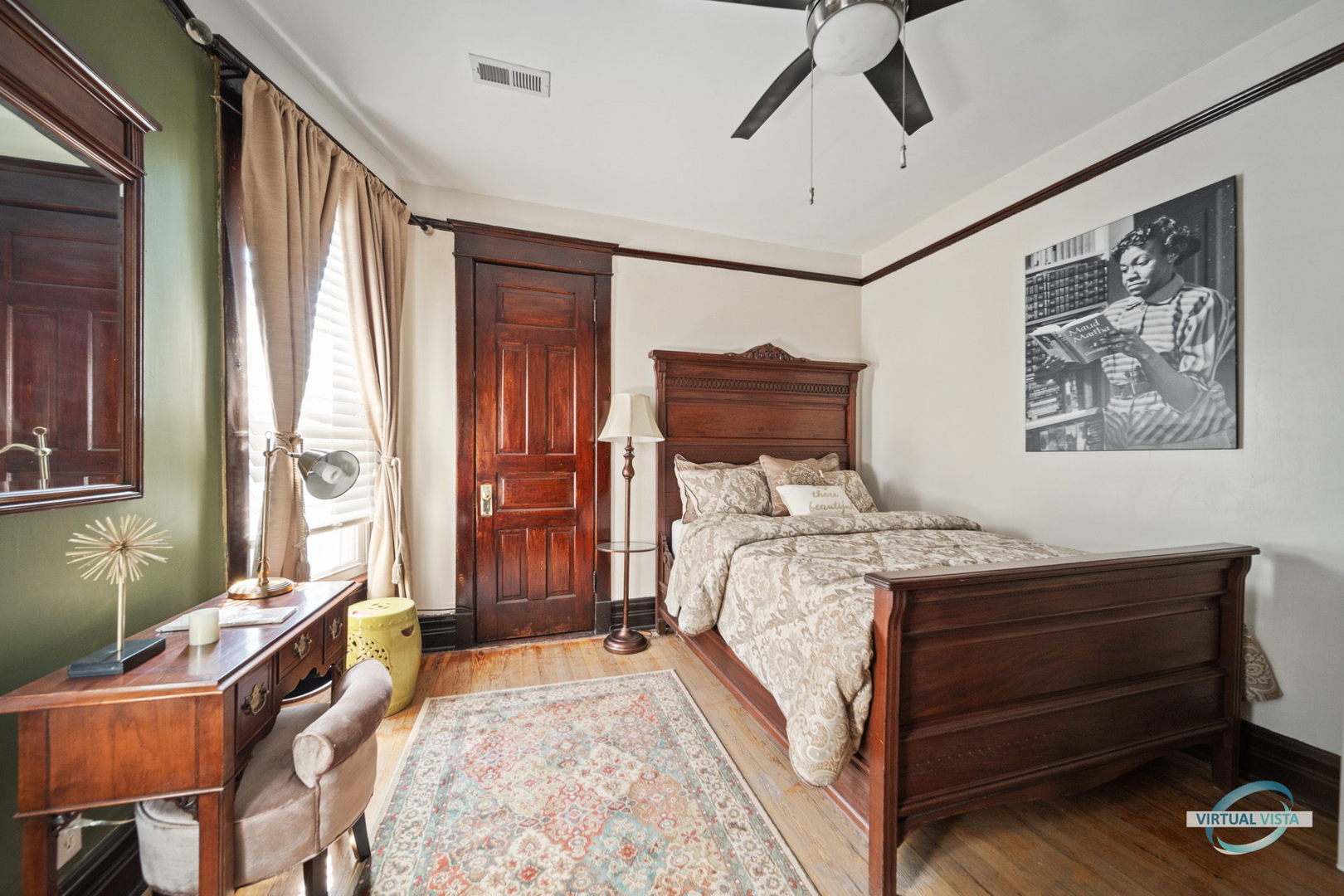 1529 East Marquette Road Chicago, IL 60637 - Photo 13 of 37 a bed room with a bed and a chair