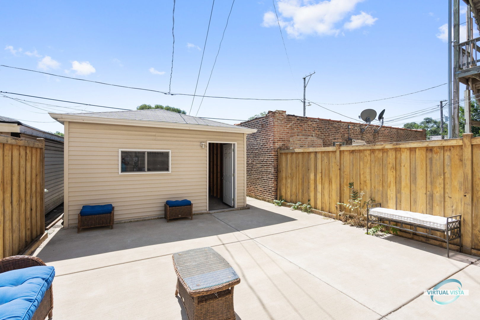 1529 East Marquette Road Chicago, IL 60637 - Photo 29 of 37 a view of a house with a patio