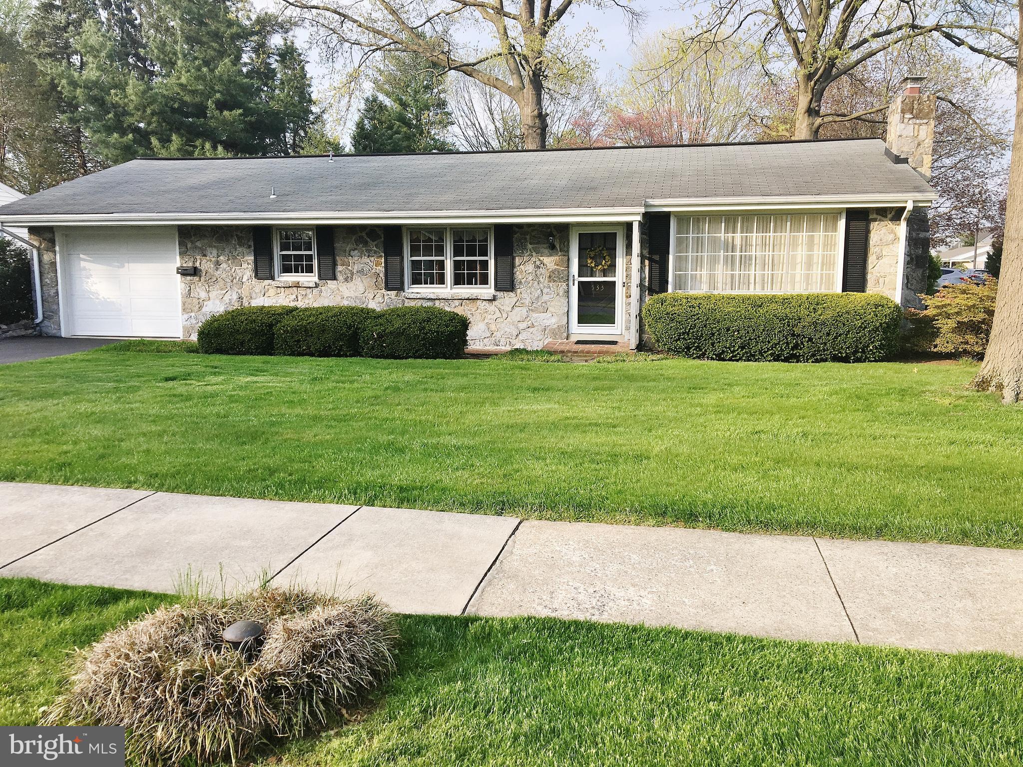 533 Rome Road Lititz, PA 17543 - Photo 1 of 17 Gallery Image 1