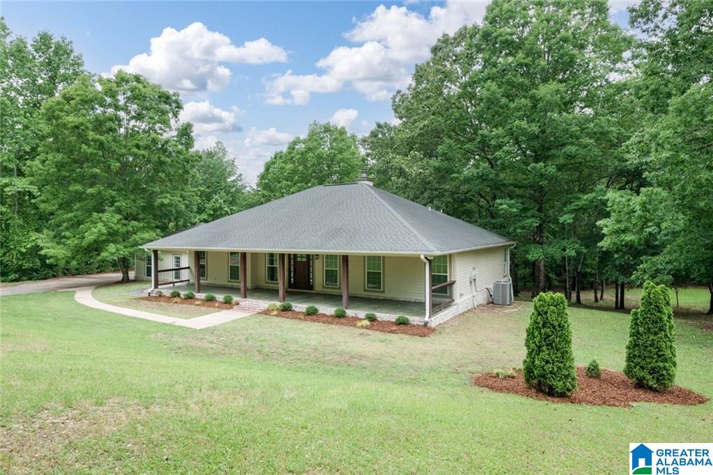 451 Martin Road Northport, AL 35473 - Photo 2 of 47