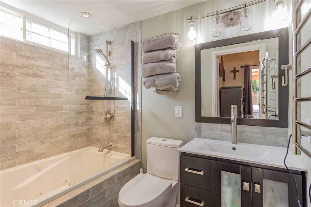 1682 Darnell Court Camarillo, CA 93010 - Photo 29 of 36