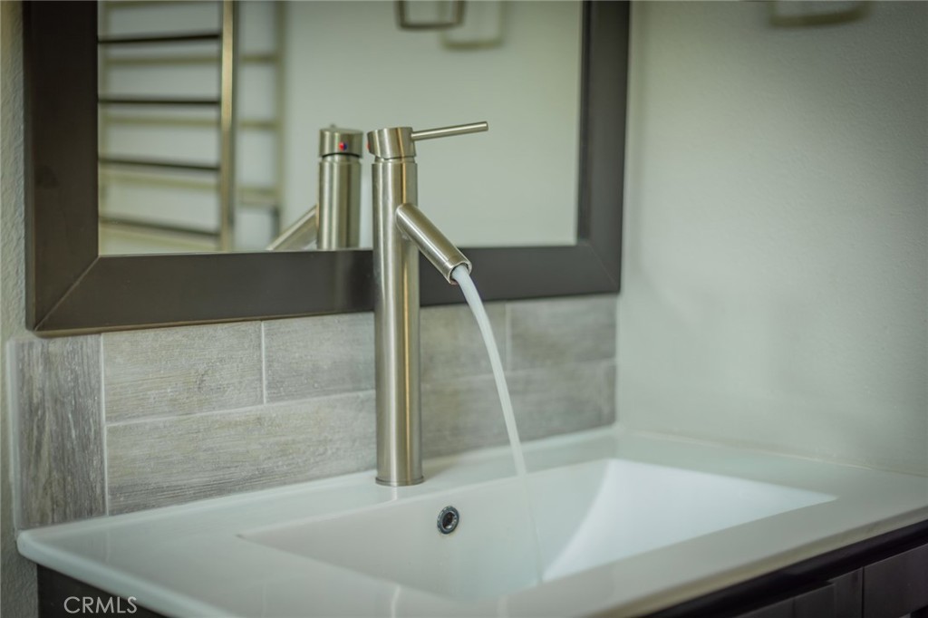 1682 Darnell Court Camarillo, CA 93010 - Photo 30 of 36