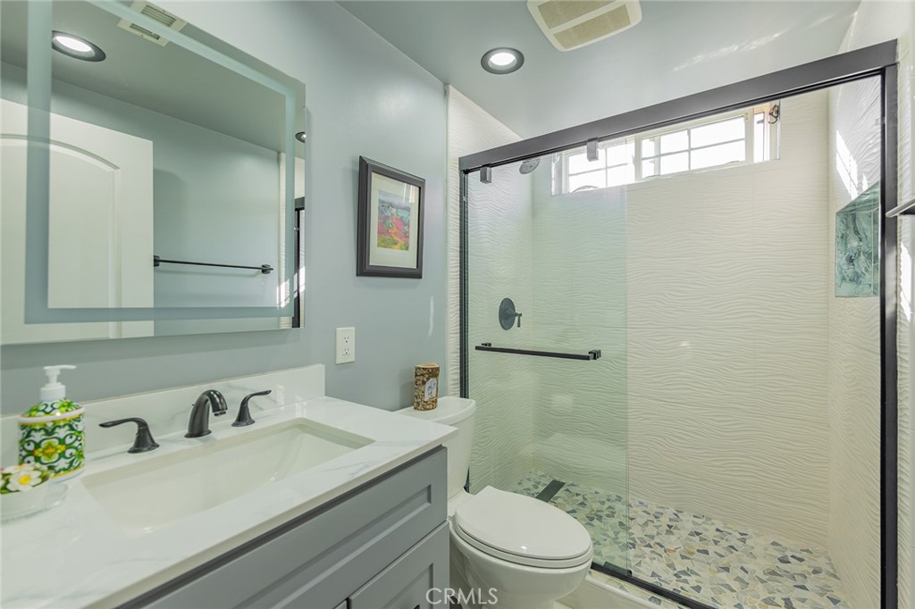 1682 Darnell Court Camarillo, CA 93010 - Photo 32 of 36