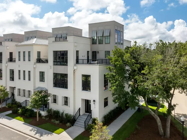 $2,400,000 | 413 Spartina Lane, Charleston, SC 29492