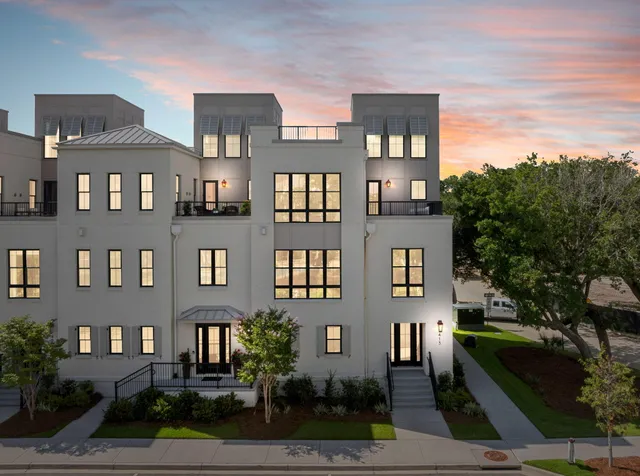 $2,400,000 | 413 Spartina Lane, Charleston, SC 29492