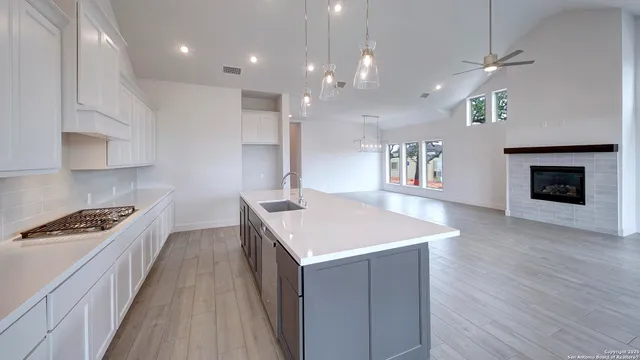 $669,900 | 438 Fandango, Boerne, TX 78006