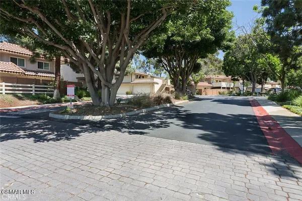 $539,950 | 624 Thoreau Lane, Ventura, CA 93003
