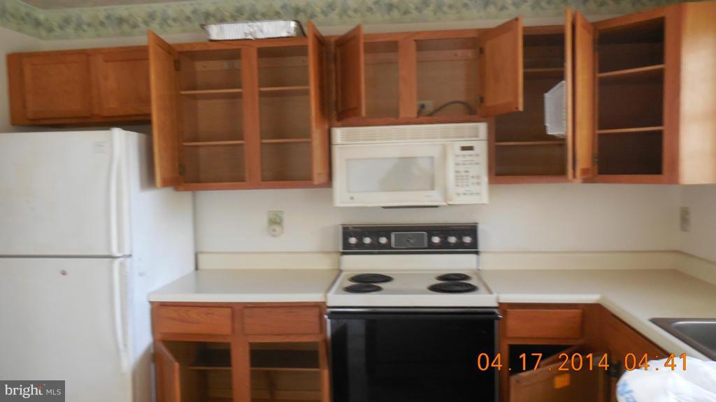 512 Kosoak Road Baltimore, MD 21220 - Photo 2 of 5 Kitchen