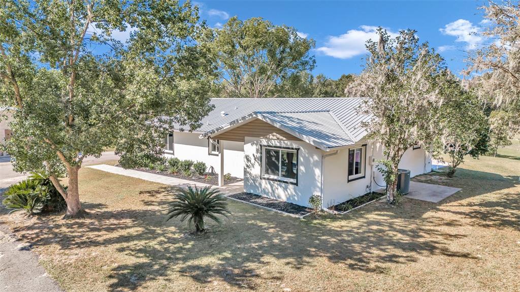 19100 Southwest 105th Lane Road Dunnellon, FL 34432 - Photo 1 of 1