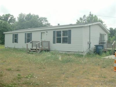 571 South Maple Island Road Muskegon, MI 49442 - Photo 2 of 9 Additional Photo