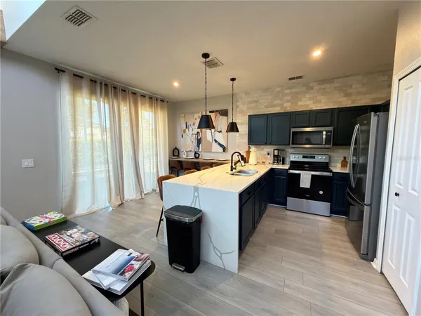 $2,300 | 734 Monroe Circle, Davenport, FL 33896