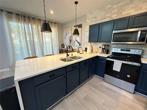 $2,300 | 734 Monroe Circle, Davenport, FL 33896