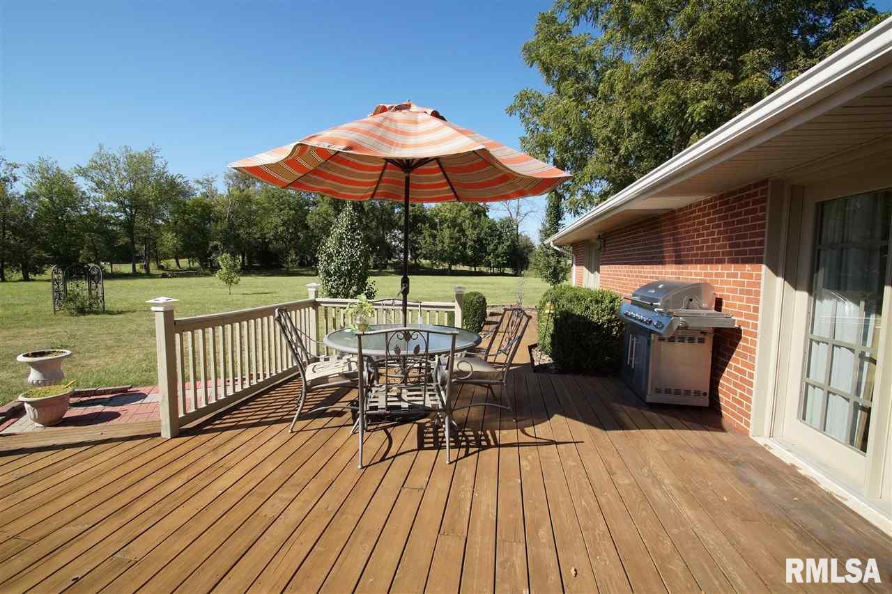 9109 Trigger Road Edwards, IL 61528 - Photo 3 of 30 Gallery Image 3