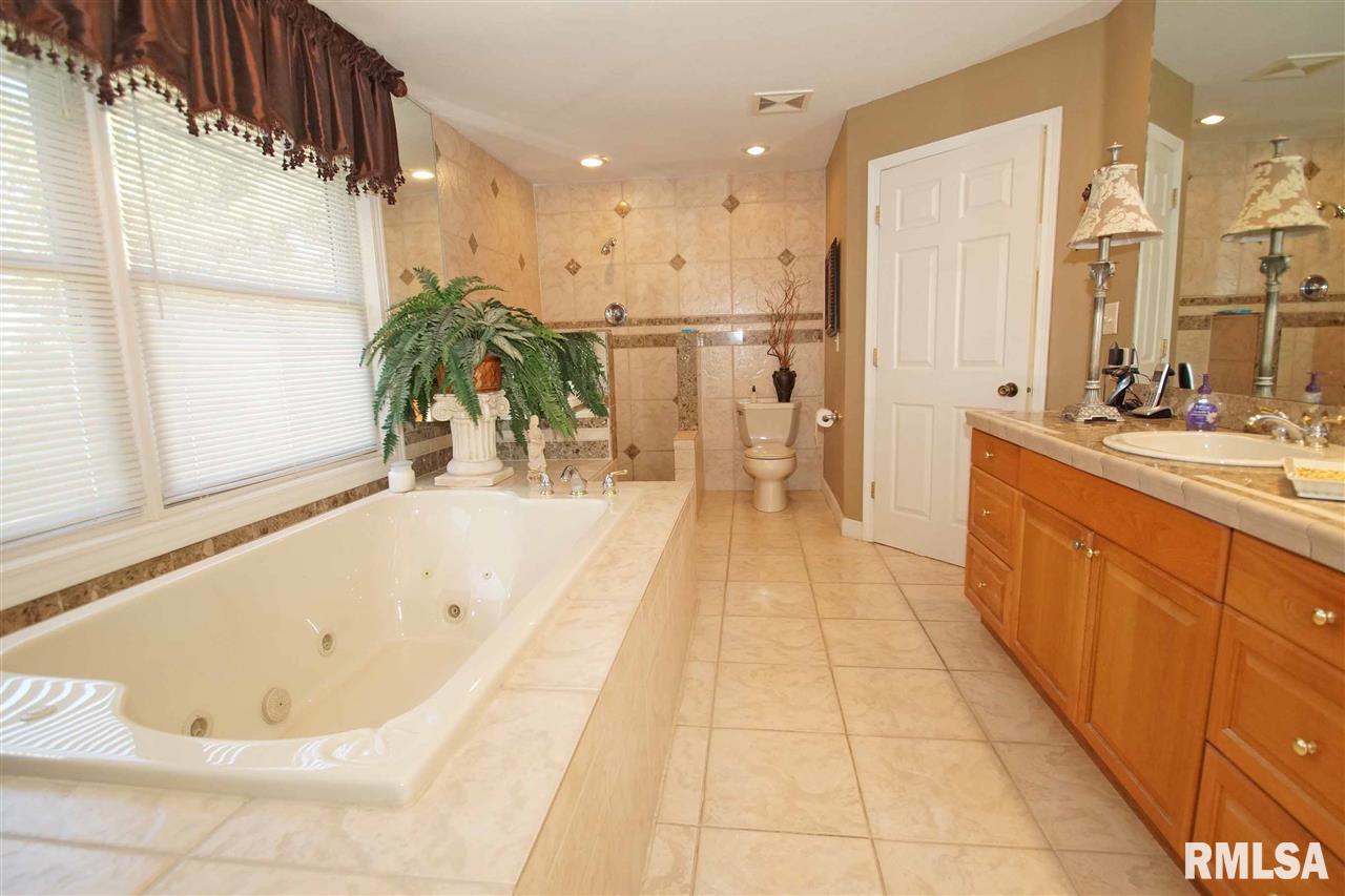 9109 Trigger Road Edwards, IL 61528 - Photo 27 of 30 Gallery Image 27