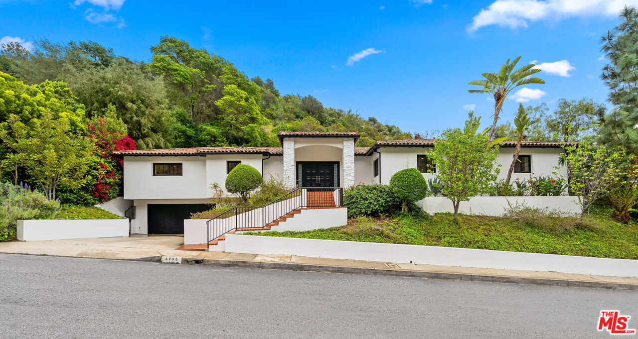 1132 Chantilly Road Los Angeles, CA 90077 - Photo 29 of 29 Gallery Image 29