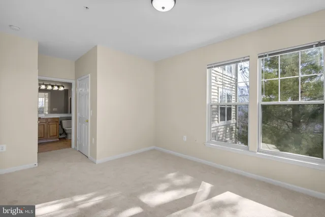 $2,800 | 101 Watkins Pond Boulevard, Unit 4306, Rockville, MD 20850