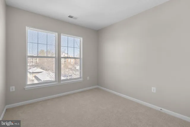 $2,800 | 101 Watkins Pond Boulevard, Unit 4306, Rockville, MD 20850