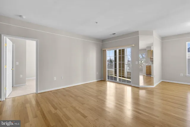 $2,800 | 101 Watkins Pond Boulevard, Unit 4306, Rockville, MD 20850