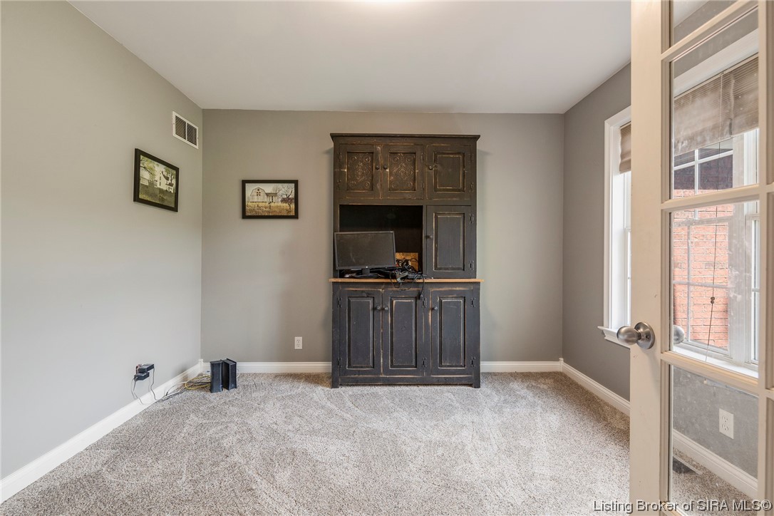 8445 South Voyles Road Pekin, IN 47165 - Photo 5 of 64 Gallery Image 5