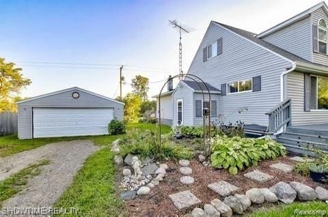 6208 Lake Road Millington, MI 48746 - Photo 4 of 10 F21F915C-D599-439B-BB09-72B16BEB084E_4_5005_c.jpeg