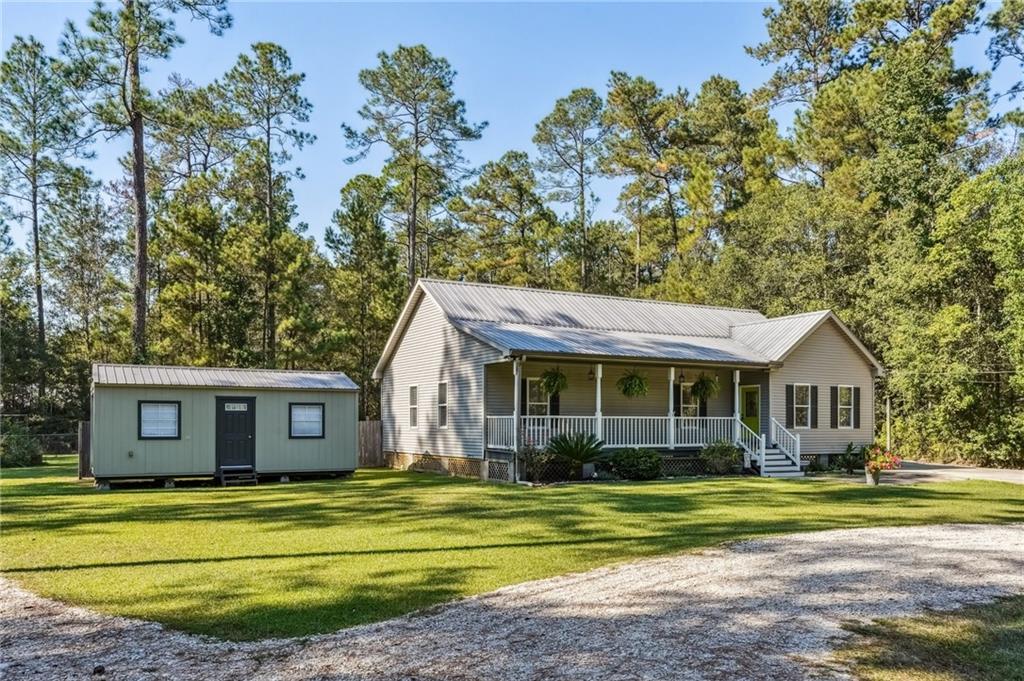 73111 Allen Road Abita Springs, LA 70420 - Photo 3 of 24 Gallery Image 3