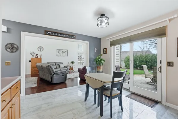 $330,000 | 7825 Berryhill Court, Fort Wayne, IN 46825