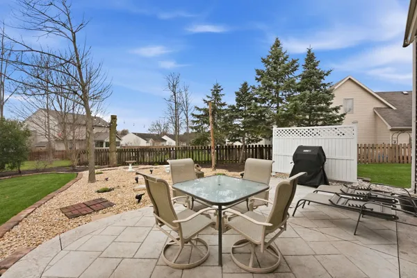 $330,000 | 7825 Berryhill Court, Fort Wayne, IN 46825