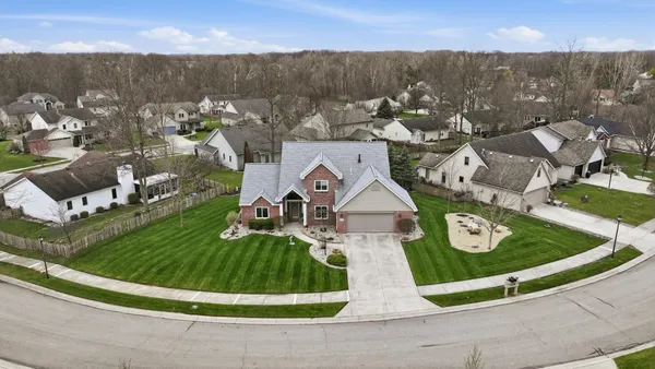 $330,000 | 7825 Berryhill Court, Fort Wayne, IN 46825