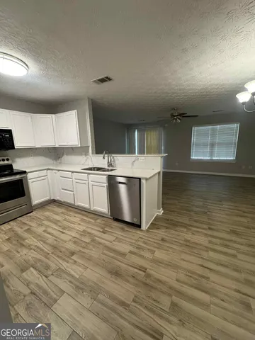 $1,775 | 355 Magnolia Gardens Walk, McDonough, GA 30253