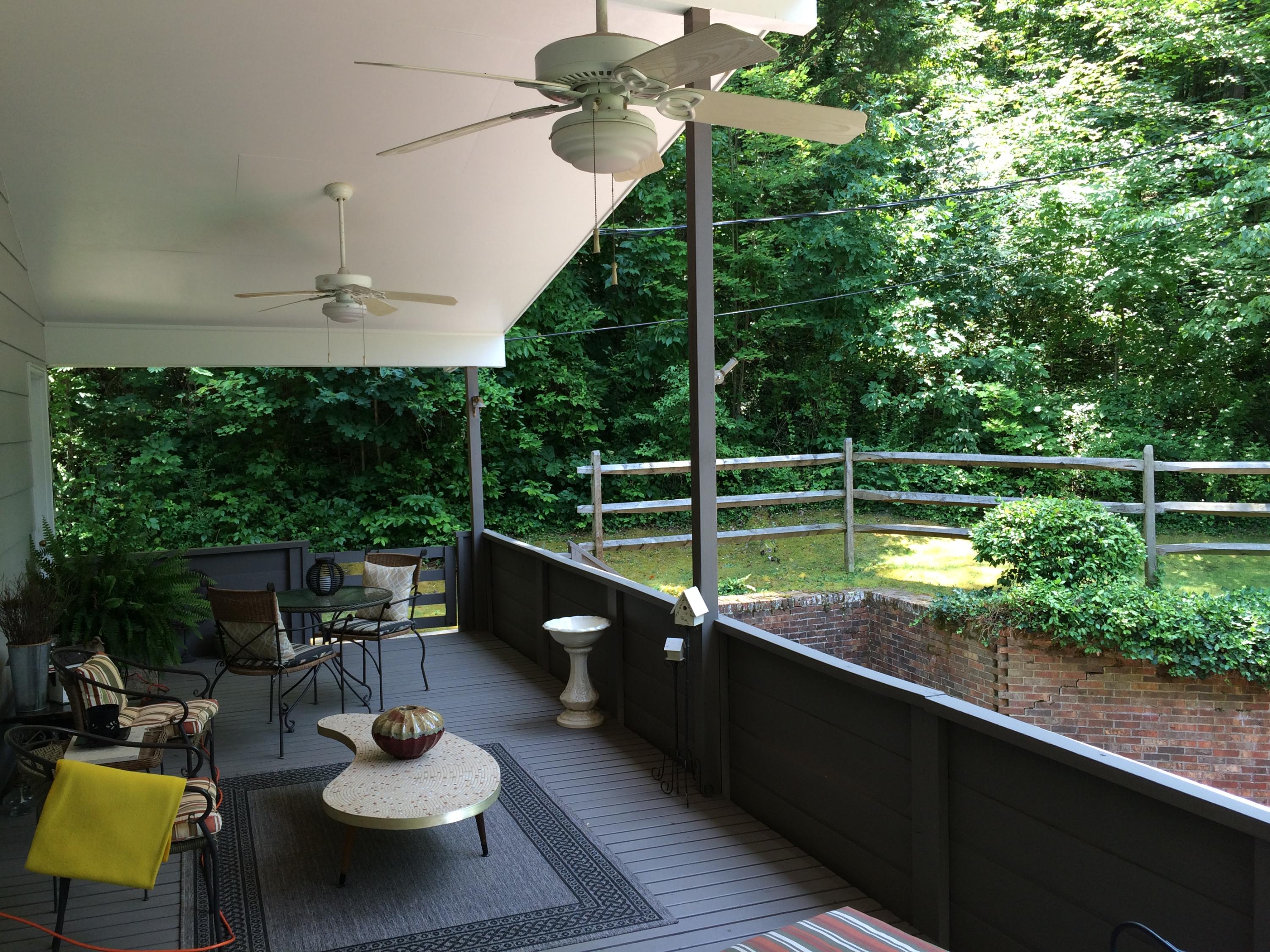 6848 Reddege Road Knoxville, TN 37918 - Photo 13 of 16 Covered Deck